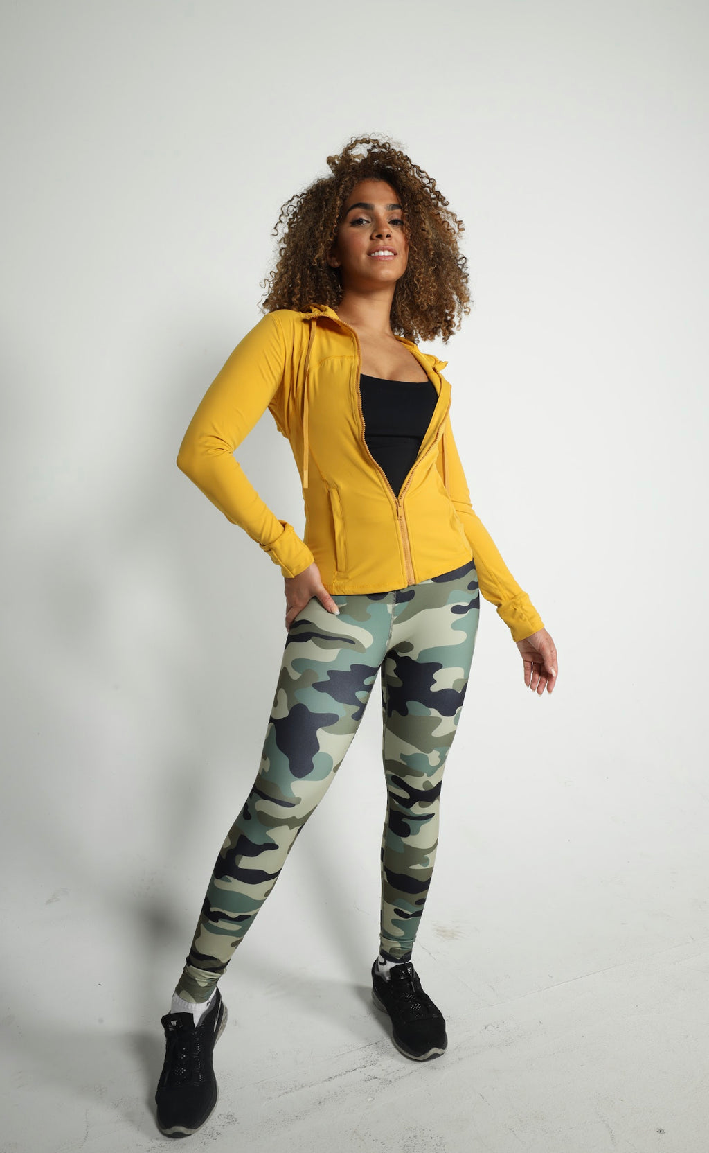 Camo leggings outfit  Outfits with leggings, Camo leggings outfit